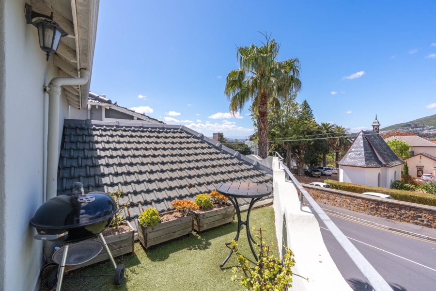 Commercial Property for Sale in Gardens Western Cape